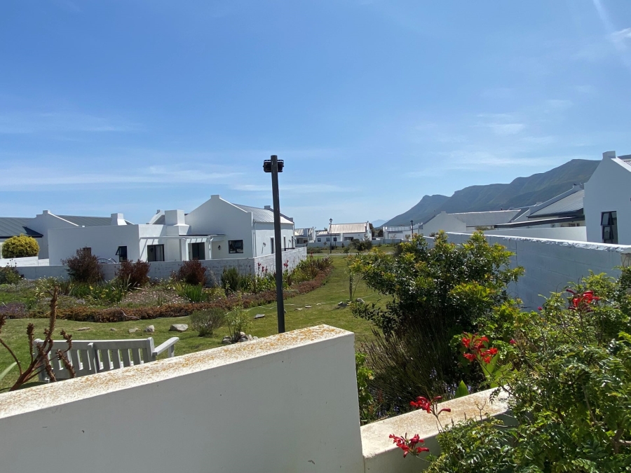 3 Bedroom Property for Sale in Sandbaai Western Cape